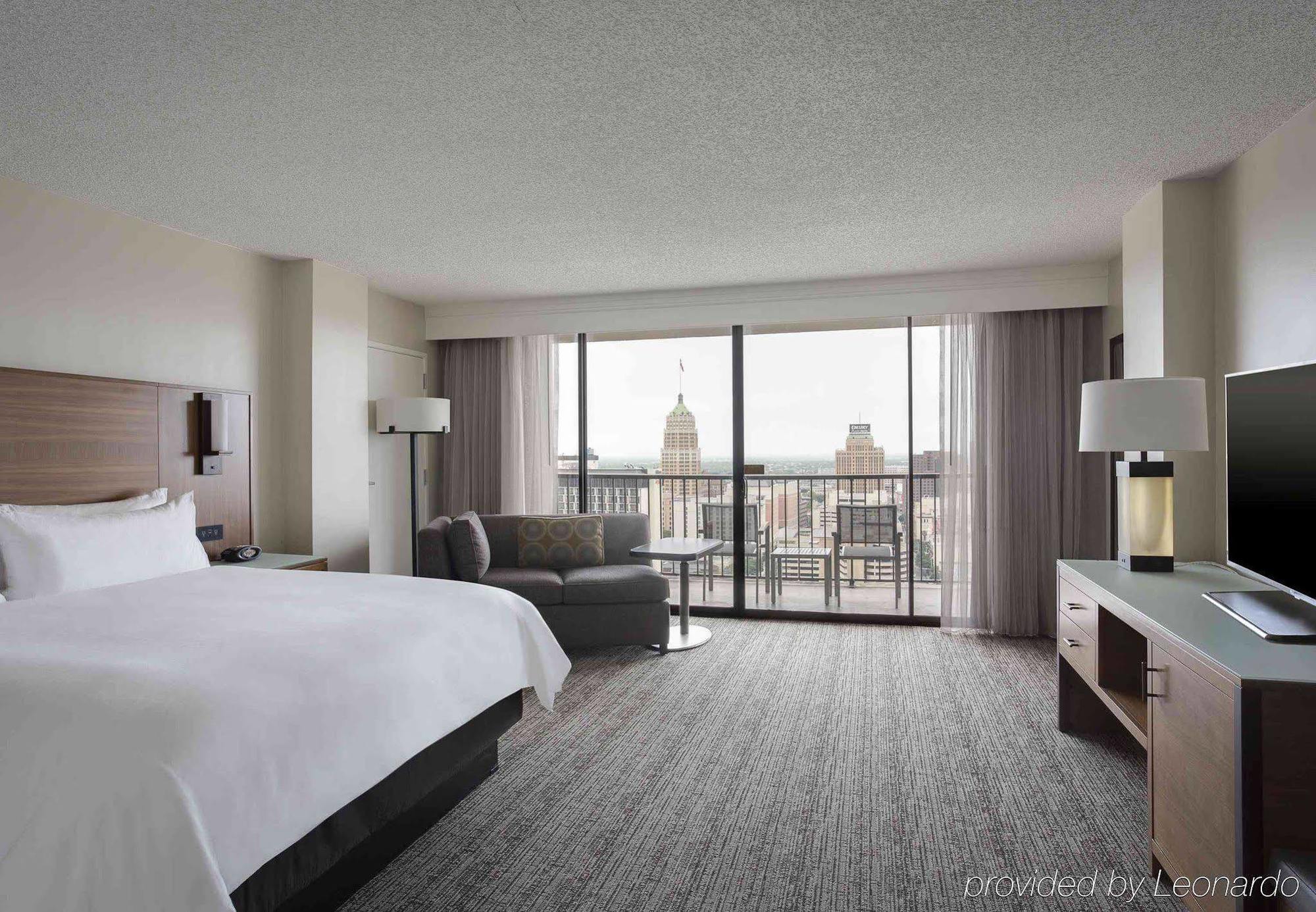 San Antonio Marriott Riverwalk Екстериор снимка